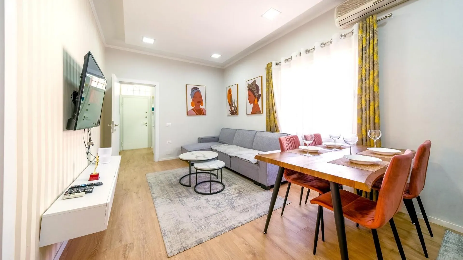 Modern 2 Bedroom Apartment With Balcony In Central Location Tirana
